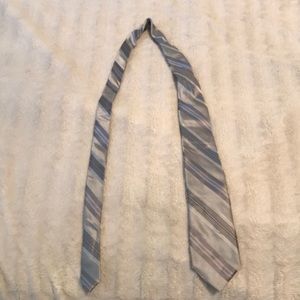 DKNY tie